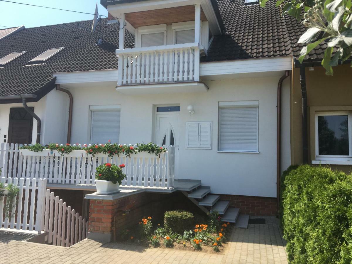 Beta Apartman Bük Exteriör bild